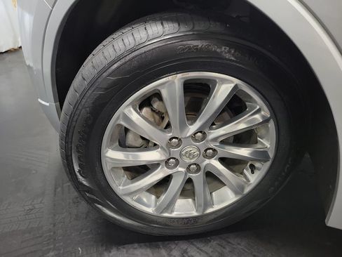 Used 2019 Buick Envision Essence AWD/4WD image 14