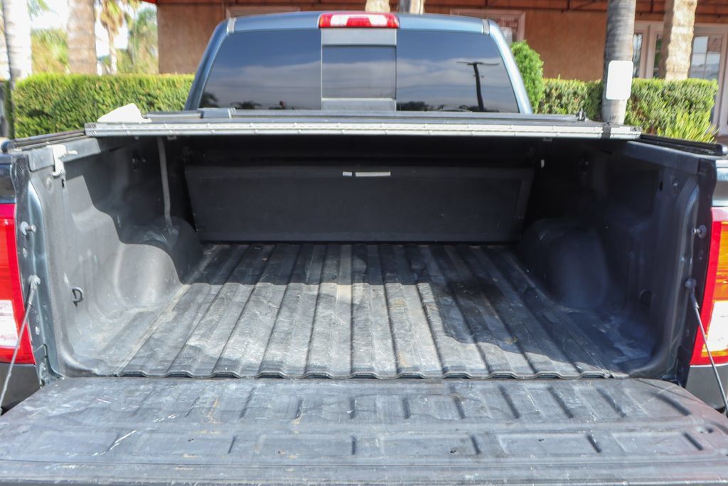 Used 2018 Chevrolet Silverado 1500 LTZ Z71 AWD/4WD image 9