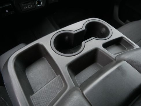 Used 2020 Chevrolet Silverado 1500 LT w/ All-Star Edition image 31