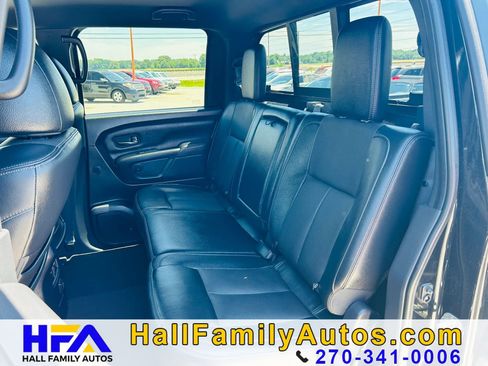 Used 2018 Nissan Titan SL w/ Midnight Edition AWD/4WD image 12