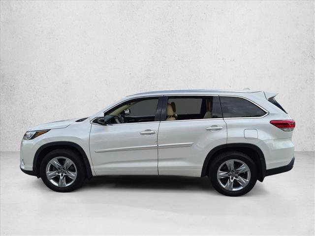 Used 2018 Toyota Highlander Limited AWD/4WD image 8