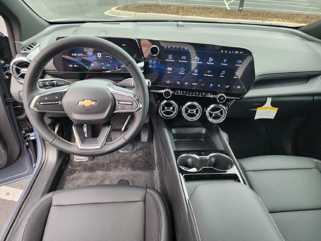 New 2025 Chevrolet Blazer EV LT AWD/4WD image 18