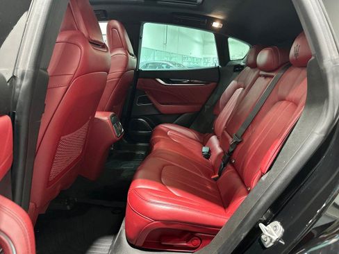 Used 2019 Maserati Levante GranSport AWD/4WD image 46