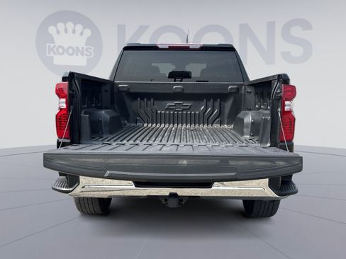 Used 2023 Chevrolet Silverado 1500 LT AWD/4WD image 25