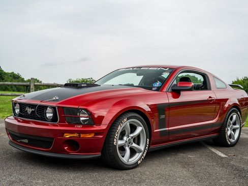 Used 2008 Ford Mustang GT RWD image 6