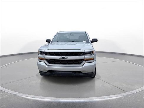 Used 2016 Chevrolet Silverado 1500 Custom image 3