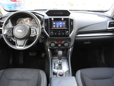 Used 2023 Subaru Forester Premium AWD/4WD image 32