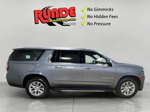 Used 2021 Chevrolet Suburban Premier AWD/4WD image 7