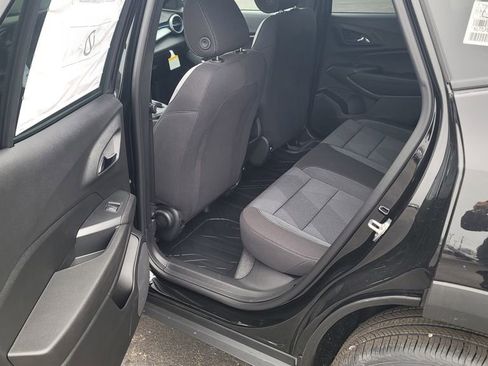 New 2026 Chevrolet Trax LS w/ LS Convenience Package image 25