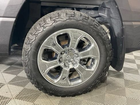 Used 2022 RAM 1500 Big Horn AWD/4WD image 40