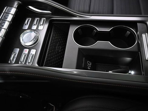 New 2026 Lincoln Nautilus Reserve AWD/4WD image 33