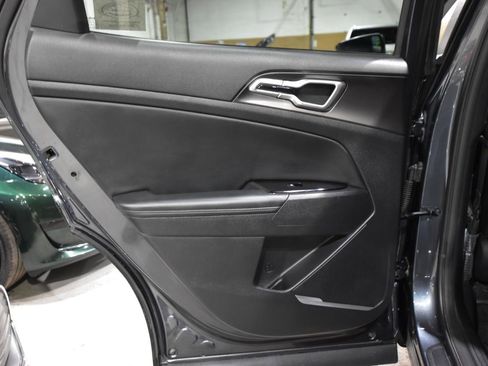 Used 2024 Kia Sportage EX image 36