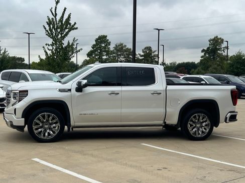 Used 2024 GMC Sierra 1500 Denali w/ Denali Reserve Package AWD/4WD image 6