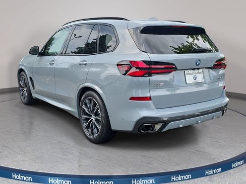New 2026 BMW X5 xDrive50e w/ M Sport Package AWD/4WD image 7