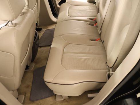Used 2015 Lincoln MKX FWD w/ Equipment Group 102A image 13