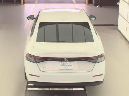 Used 2024 Honda Accord LX image 4