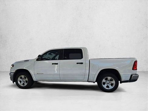 Used 2025 RAM 1500 Big Horn AWD/4WD image 8