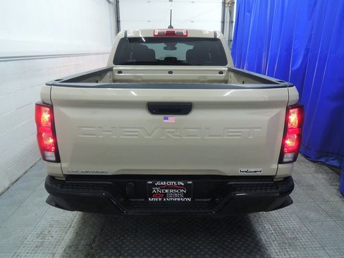 Used 2024 Chevrolet Colorado W/T image 8
