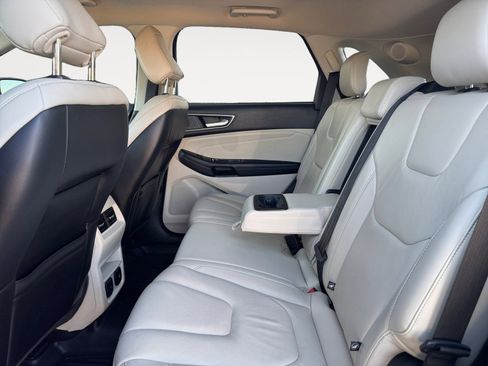 Certified 2020 Ford Edge Titanium image 13