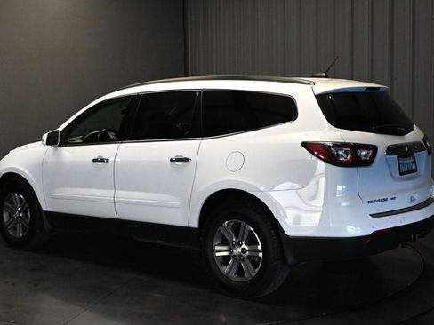 Used 2017 Chevrolet Traverse LT AWD/4WD image 7