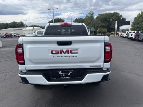 New 2026 GMC Canyon Elevation w/ Convenience Package image 5