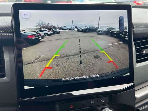 Used 2022 Ford Expedition XLT image 34