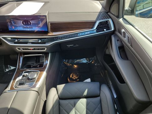 Certified 2026 BMW X5 sDrive40i image 16