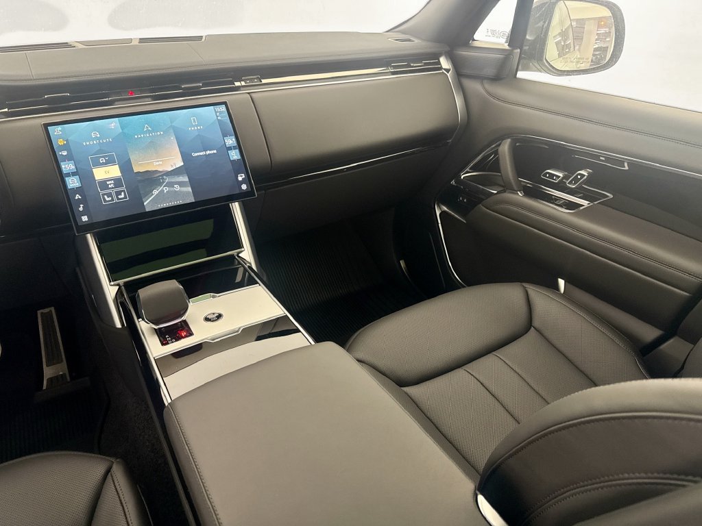 New 2026 Land Rover Range Rover SE AWD/4WD image 23