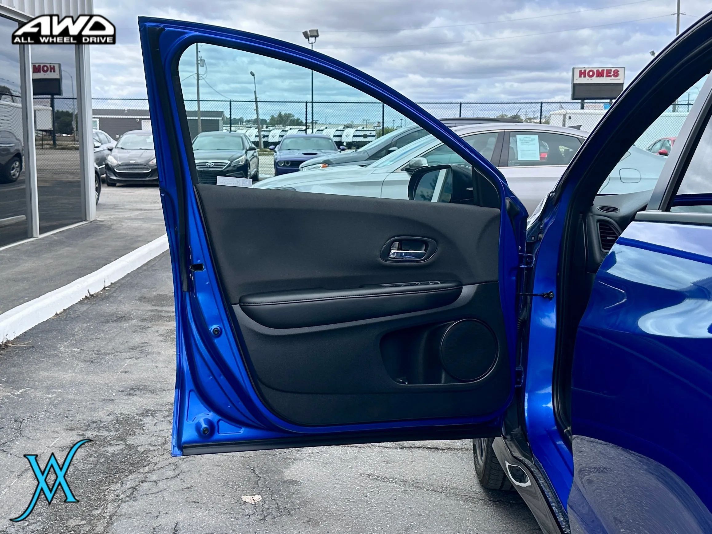 Used 2022 Honda HR-V Sport image 11