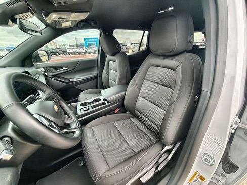 Used 2026 Chevrolet Equinox LT FWD image 18