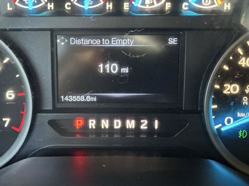 Used 2015 Ford F150 XLT w/ Equipment Group 302A Luxury AWD/4WD image 20