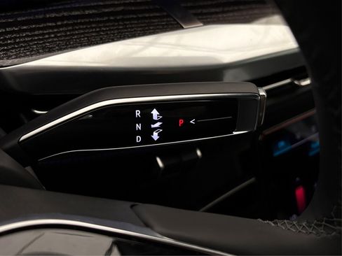 New 2025 Cadillac Escalade IQ Sport 1 w/ Smart Trailering package image 19