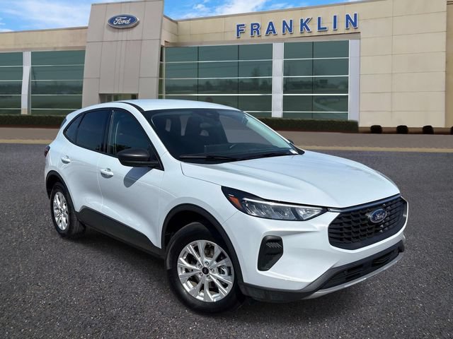 Certified 2026 Ford Escape Active w/ Tech Pack #1 AWD/4WD image 1