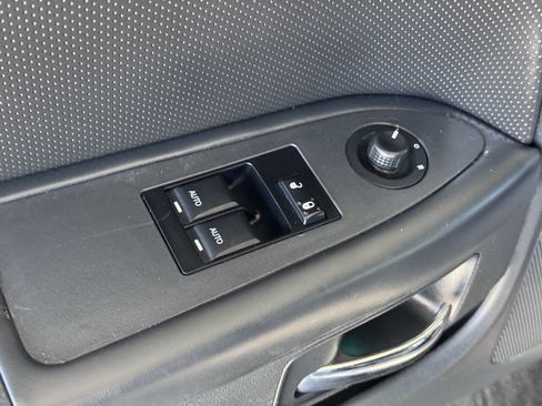 Used 2013 Dodge Challenger R/T Plus image 23