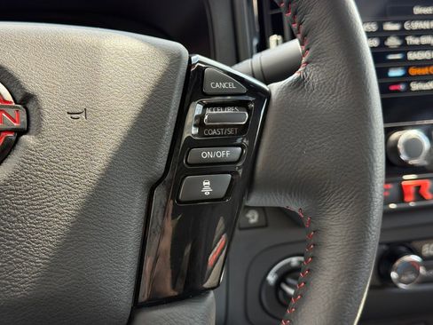 Certified 2025 Nissan Frontier PRO-4X w/ Pro Premium Package image 12