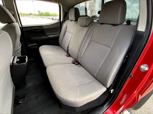 Used 2018 Toyota Tacoma SR w/ SR Convenience Package image 20