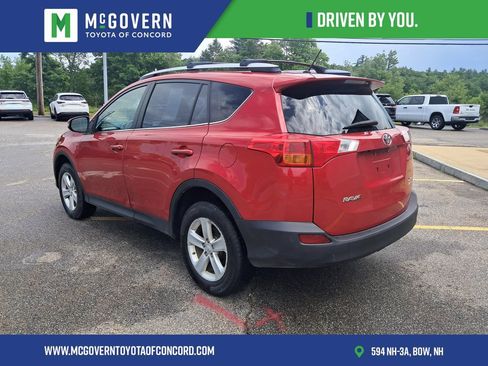 Used 2013 Toyota RAV4 XLE AWD/4WD image 3