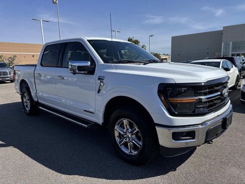 Used 2024 Ford F150 XLT w/ Equipment Group 302A MID image 3