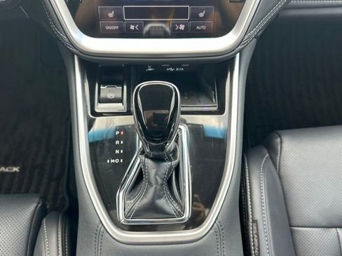 Used 2020 Subaru Outback Limited image 18