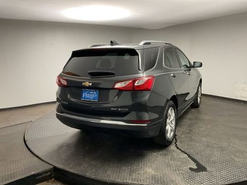 Used 2018 Chevrolet Equinox Premier image 7