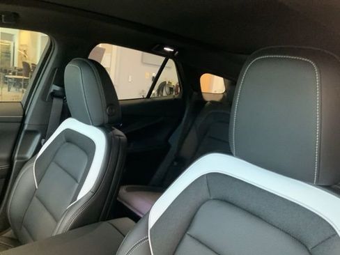 New 2025 Chevrolet Blazer EV LT image 22