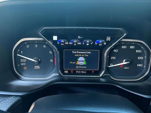 Used 2021 GMC Yukon Denali w/ Denali Premium Package AWD/4WD image 19