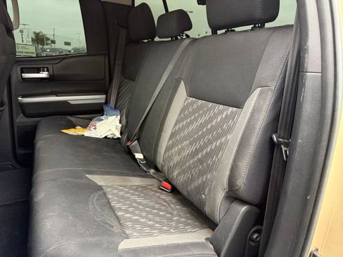 Used 2018 Toyota Tundra SR5 w/ TRD Off Road Package AWD/4WD image 4