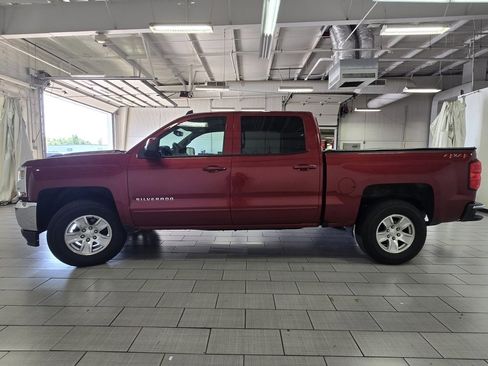 Used 2018 Chevrolet Silverado 1500 LT w/ All Star Edition image 13