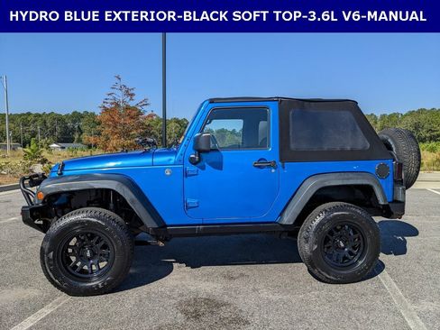 Used 2015 Jeep Wrangler Sport image 4