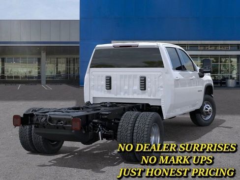 New 2026 Chevrolet Silverado 3500 W/T w/ WT Convenience Package AWD/4WD image 4