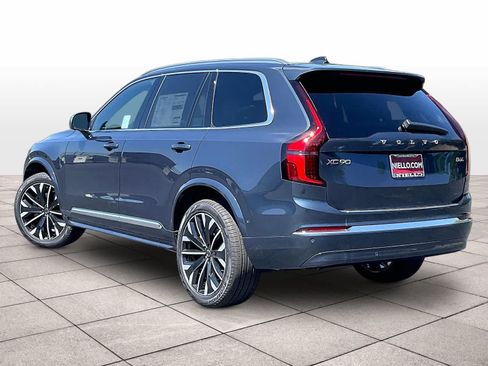 New 2026 Volvo XC90 B6 Plus w/ Protection Package Premier AWD/4WD image 3