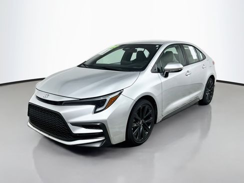 Used 2023 Toyota Corolla SE FWD image 10