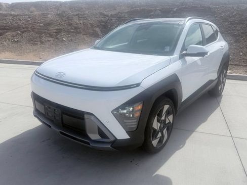 Used 2024 Hyundai Kona Limited AWD/4WD image 1