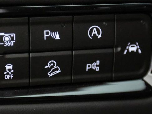 Used 2026 GMC Yukon XL AT4 Ultimate w/ LPO, Floor Liner Package image 29